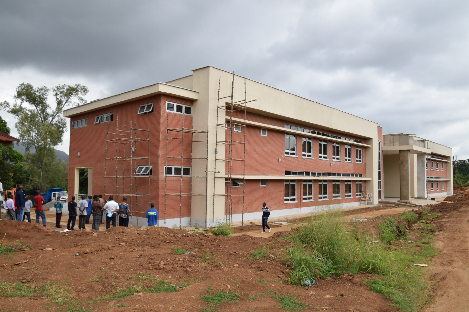 Institutional office block